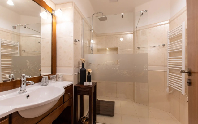 Unique Luxury Rooms