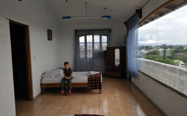 Hotel Mi Tierra Casa Blanca