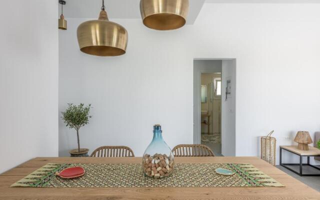 Elyos Apartments