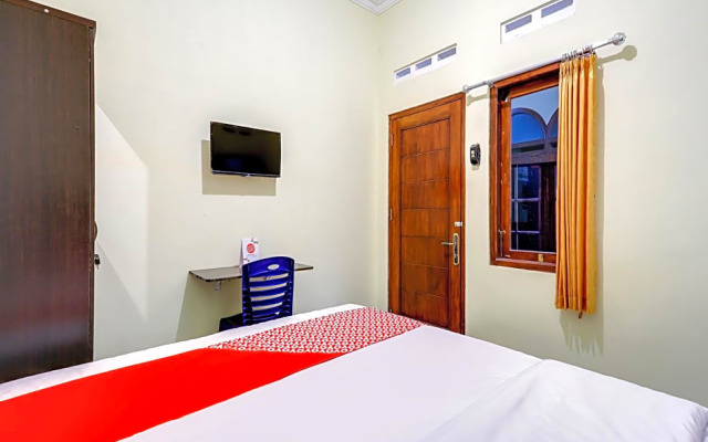 OYO 90095 Indah Homestay Syariah