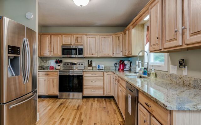 Blue Ridge Barkway - 3 Br Home