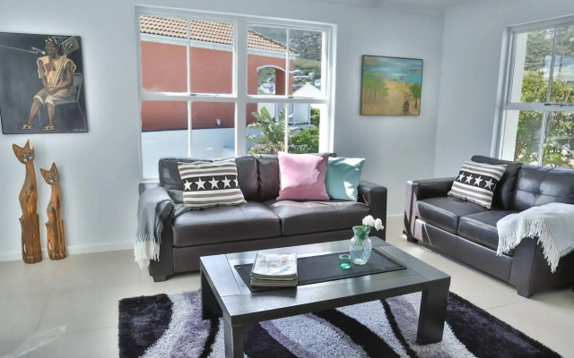 Abington Manor - Fish Hoek Guesthouse