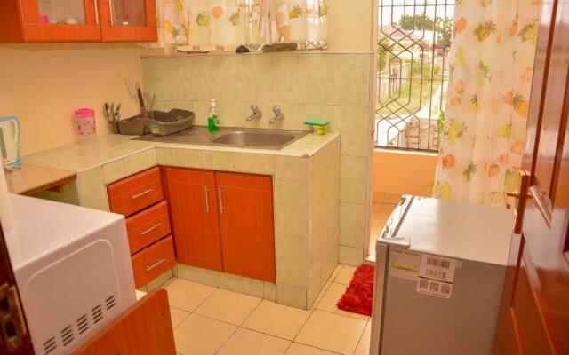 Milany Homes - Near Jkia Airport