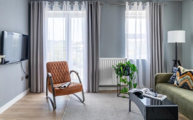 Captivating 2-bed Apartment in Chatham