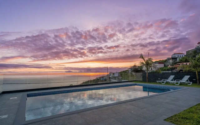 Villa Luxe by Atlantic Holiday