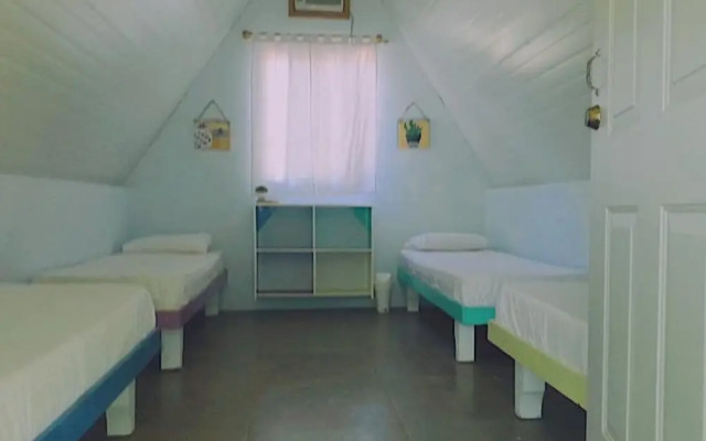 Tipi Hostel