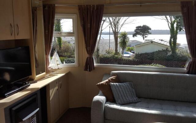 Pine Ridge 59 Rockley Park Poole with sea view