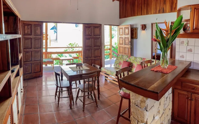 Ola Bonita BeachFront Apart Hotel