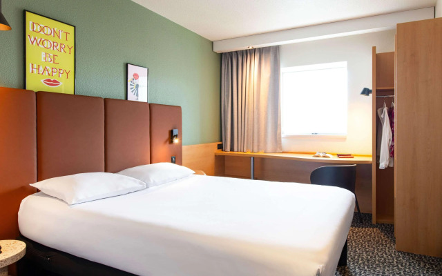 ibis Rennes Centre Gare Sud