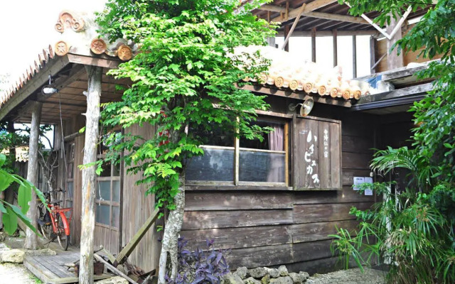 Hibiscus Inn Nakijin