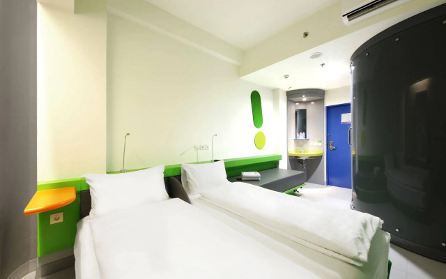 POP! Hotel Tebet Jakarta