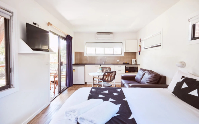 Lorne Foreshore Caravan Park