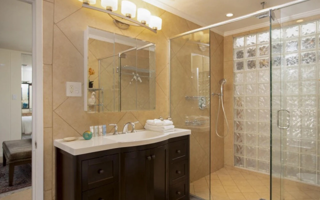 The Eight-Thirty At Tahquitz River Estates