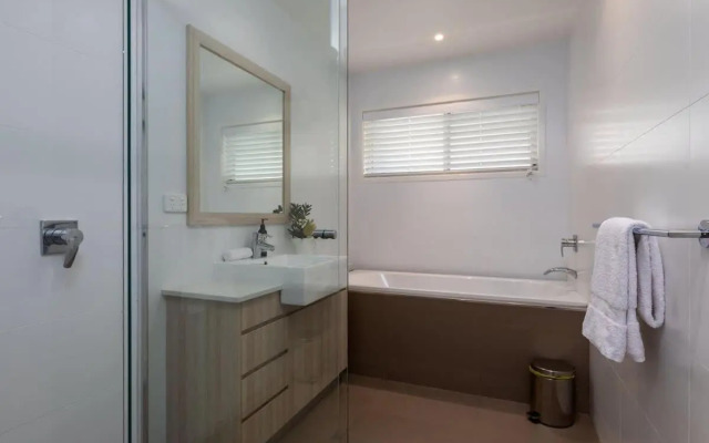 Escape to Hyams Beach Jervis Bay Rentals
