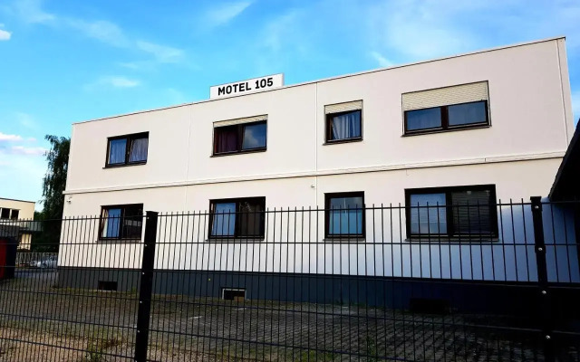 Motel 105