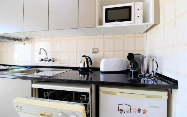 Portimão Classic With Pool by Homing