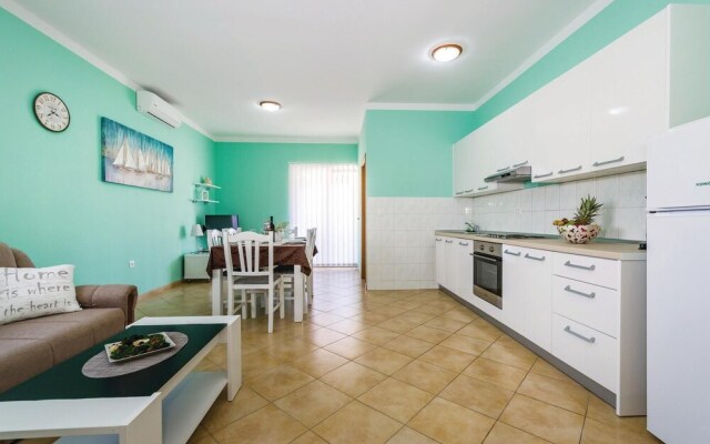 Stunning Home in Debeljak With Wifi and 6 Bedrooms