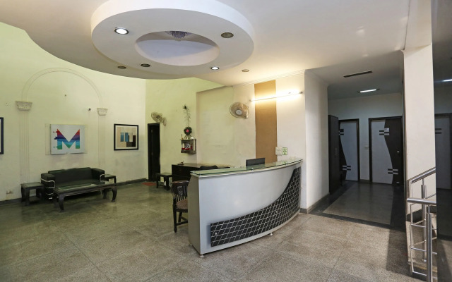 OYO 14015 Diamond Stays