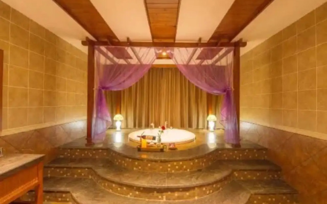 Bluesky Hotel & Resort