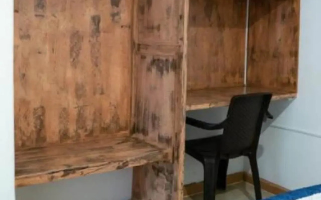 The American Corner Hostel & Gastro Bar