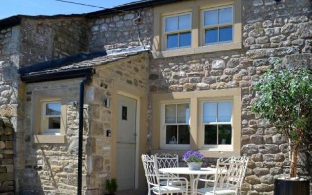 Graydon Cottage