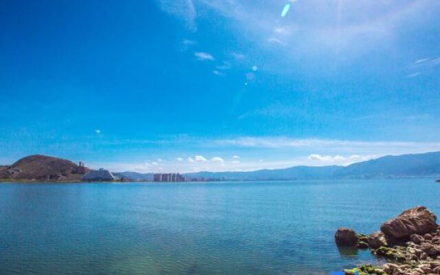 Luzhou Fan Seascape Boutique Hotel