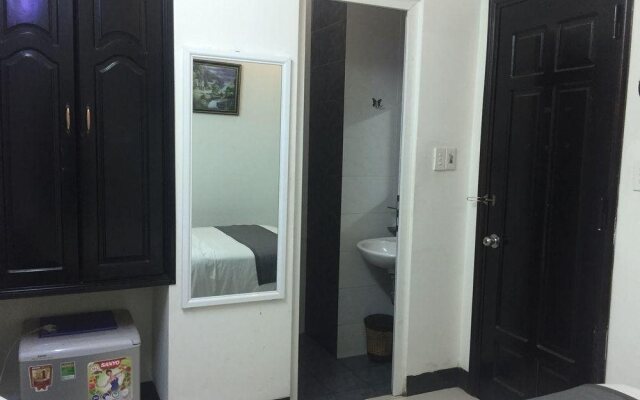 Khue My Hotel