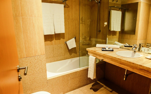 Morasol Suites