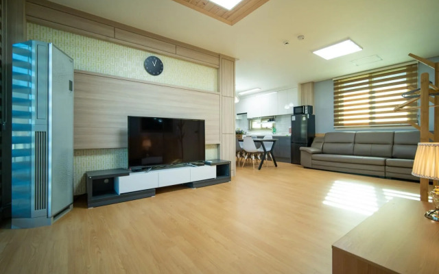 Yeosu Casagoni Pension