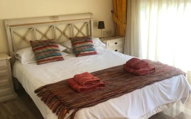 5* Elviria Marbella Hacienda Playa 3 bed apartment