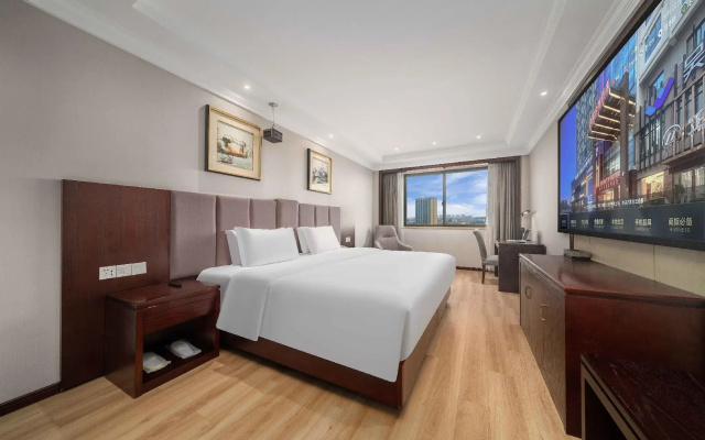 Huzhou Wealth Hotel