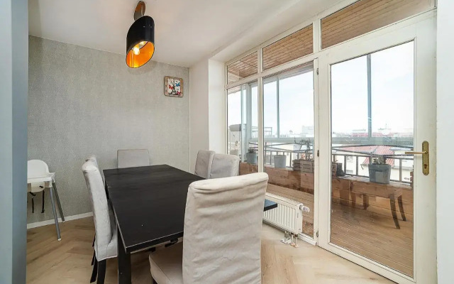 Big 4-bedroom flat, terrace with great Vítkov view