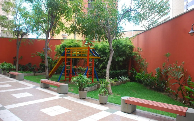 Altavista Apartments