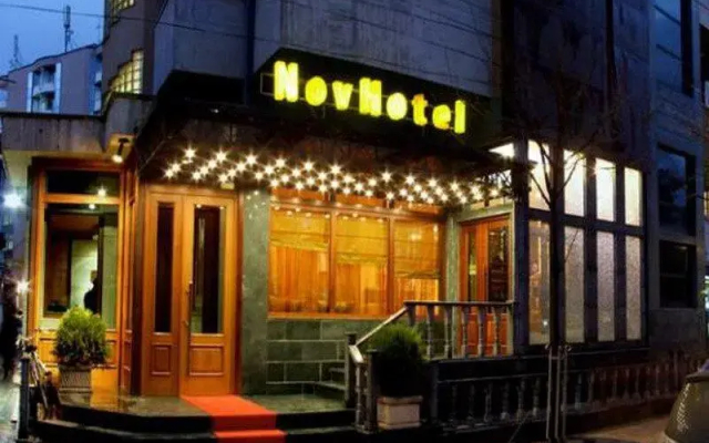Nov Hotel