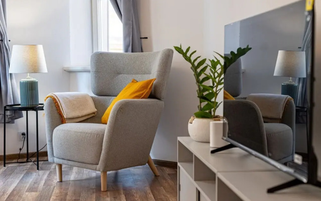 RentPlanet - plac Uniwersytecki