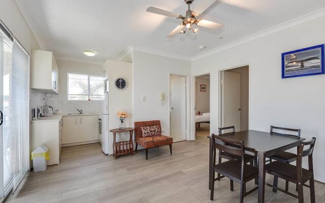Renovated Apartment with pool