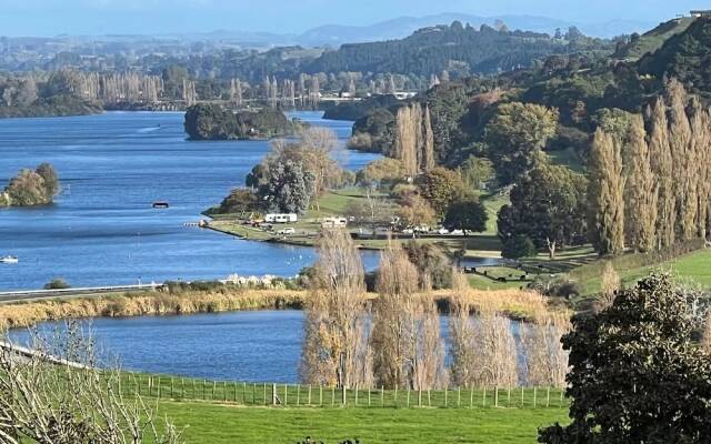 Lakeview Lodge Karapiro
