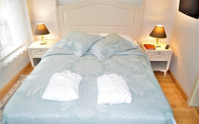 Emil House Apart Hotel