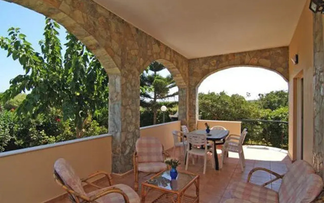 Villa Tamarisk (ex Almiriki)