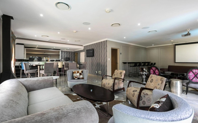 African Penguin Guesthouse & Conference