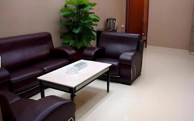 Huaweida Hotel