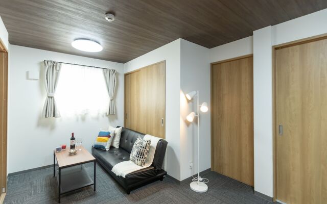 Nagahori Hairu Dotonbori Condo