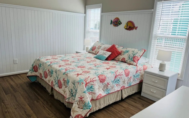 Avalon West- 5 Bedroom Home by RedAwning