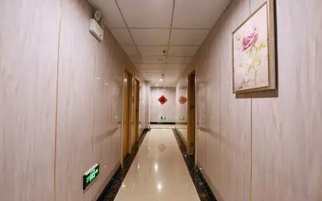 Changfeng guomenglou Hotel