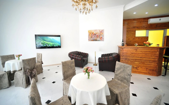 RK Hotel