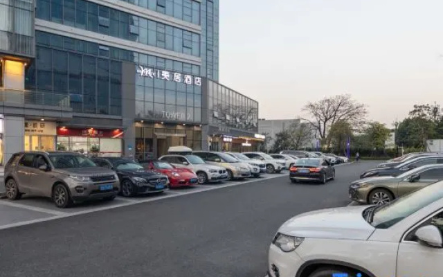 Haisiyue Island Apartment（ Guangzhou Yuzhu Port Sanxi Subway Station Store） – Exterior – Guangzhou