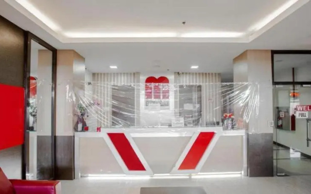 RedDoorz Plus near SM Fairview