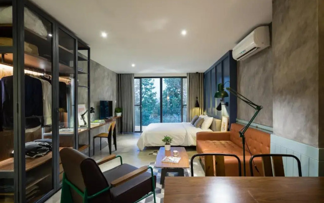Pepper House Studio Apartment