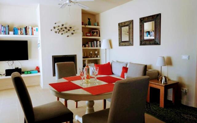 Pogonia, spacious apartment by the sea with private pool