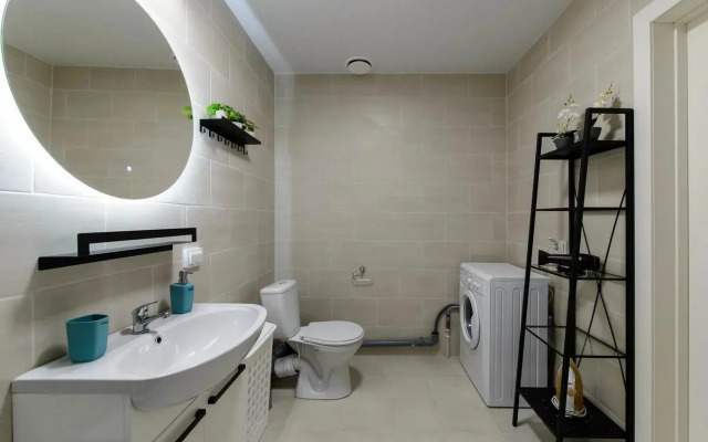 Апартаменты Гранат на улице Азина 25